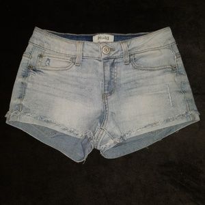 Mudd FLX STRETCH jean shorts NWOT